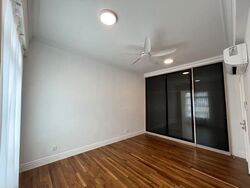 Kew Crescent (D16), Terrace #588303651